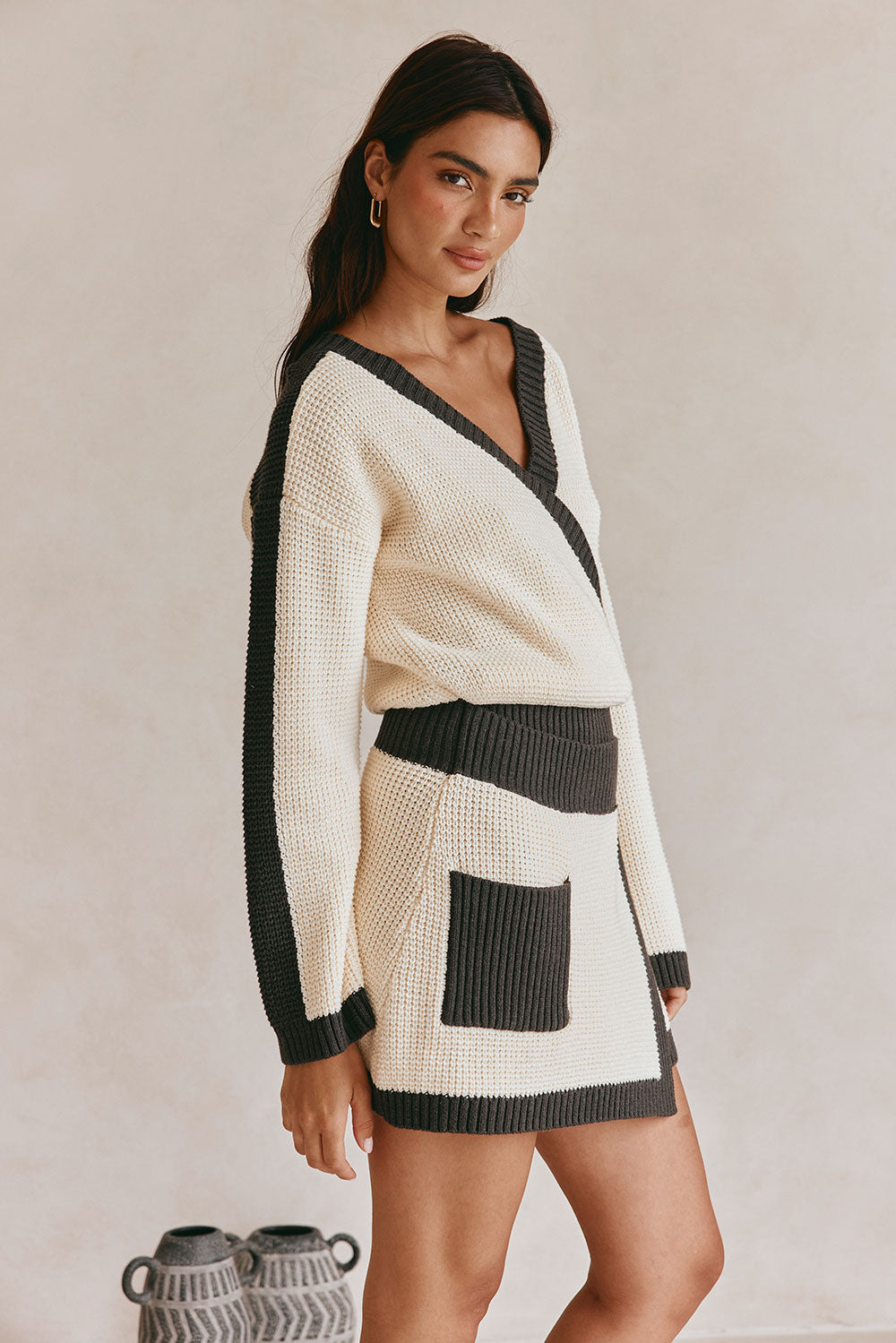 Vander Long Sleeve Mini Knit Dress - Cream, Black