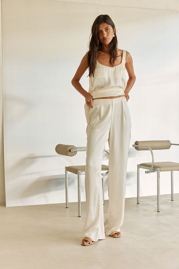 Omnia Pants