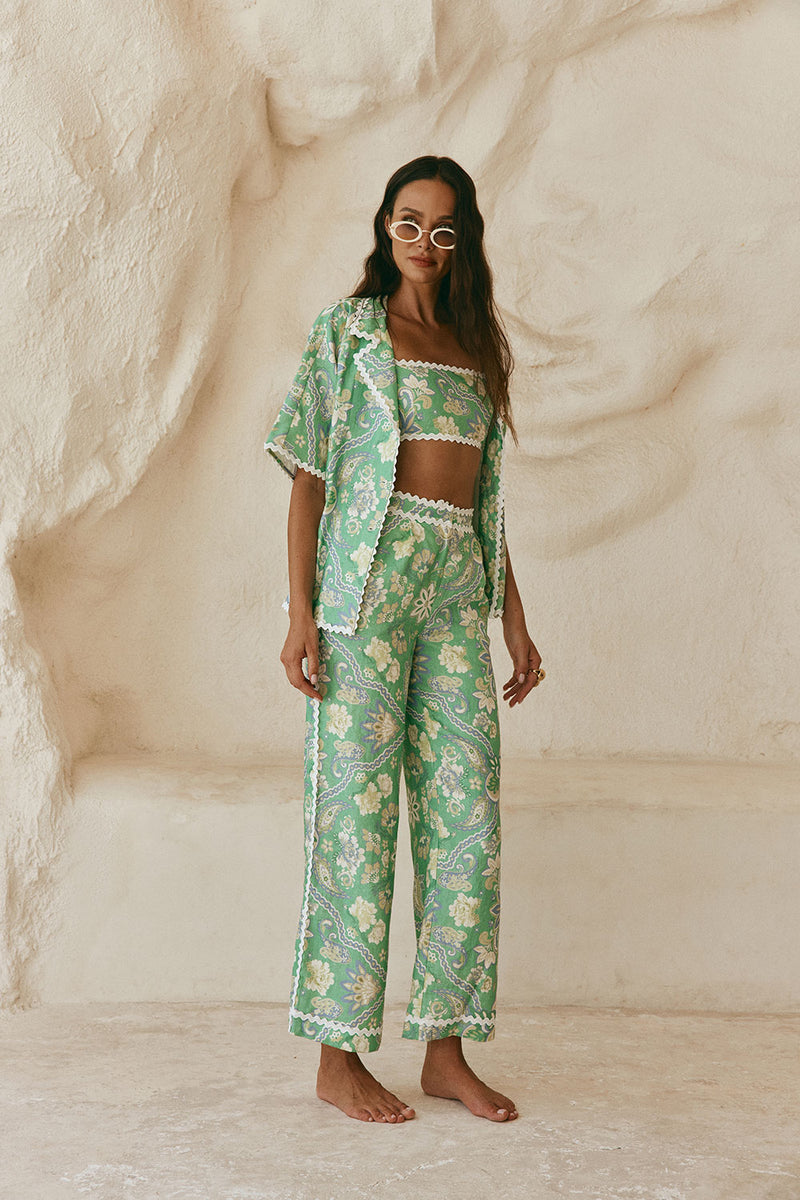 Green Floral Keritage print Button Up Kelia Shirt