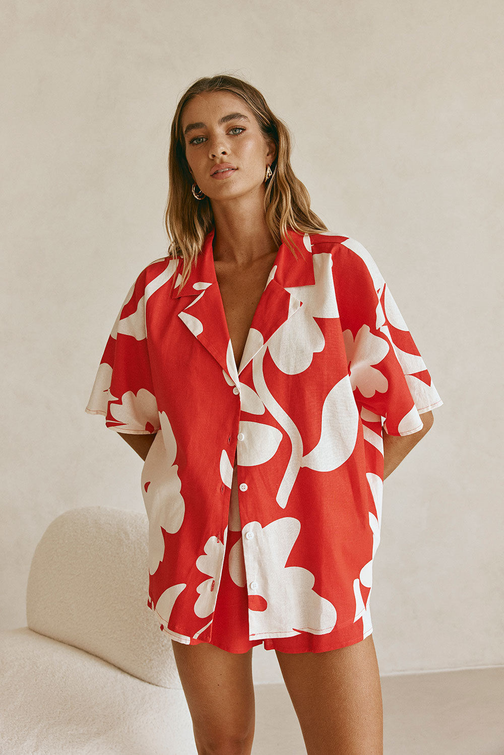 Red Sweet Caroline White Floral Button-Up Collared Karter Dress