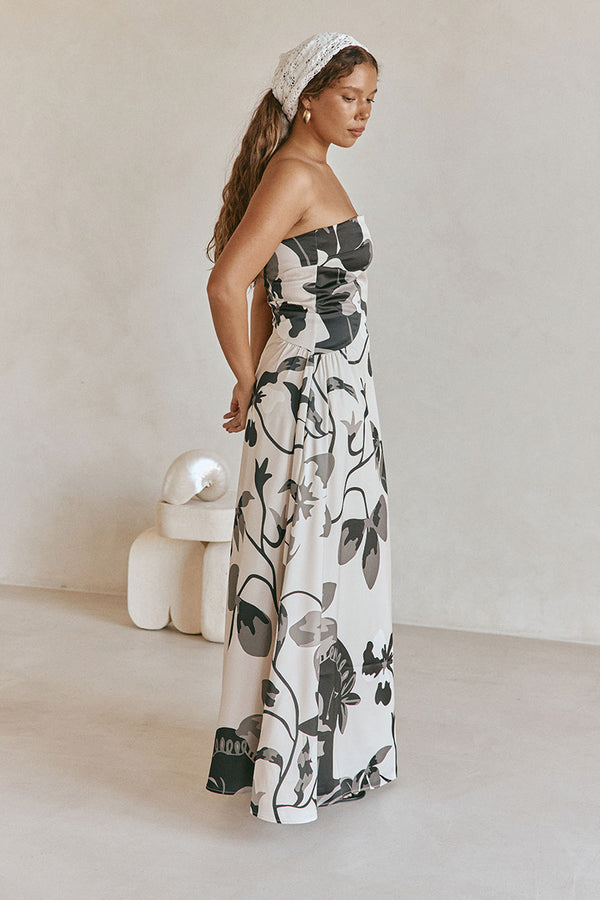 Zephyra Dress - Floras Muse