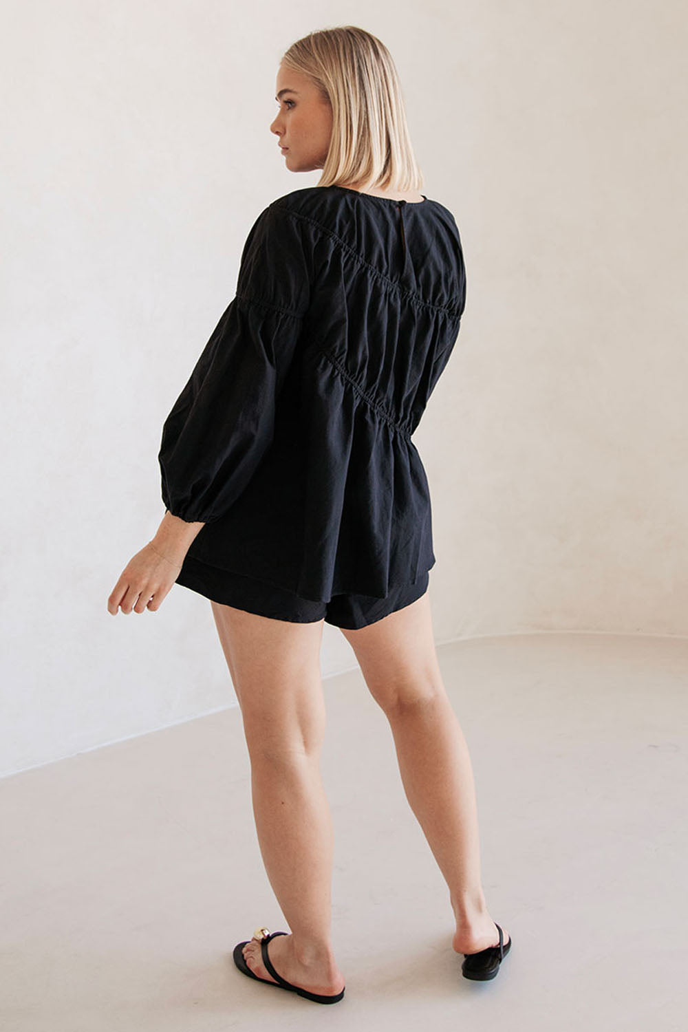 Akel Top - Black