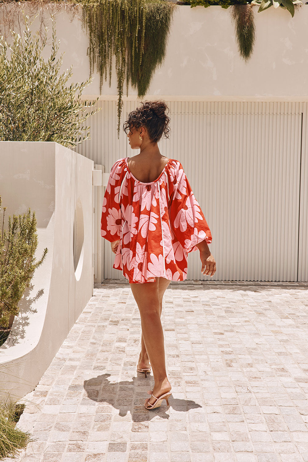 Veronica Flounce Long Sleeve Mini Dress - Pink White Daisy Red Print