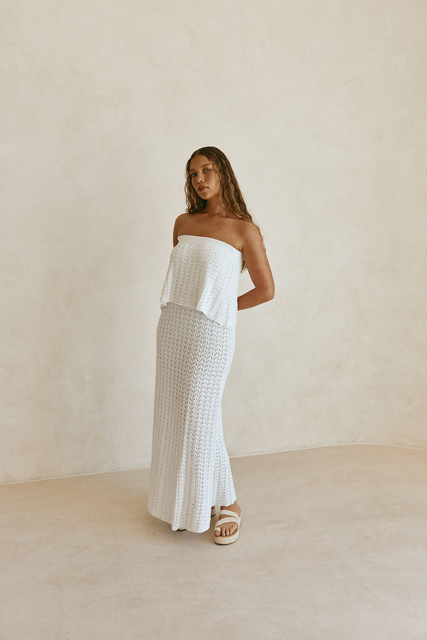 White Vintage Crochet Knit Strapless Maxi Maria Dress