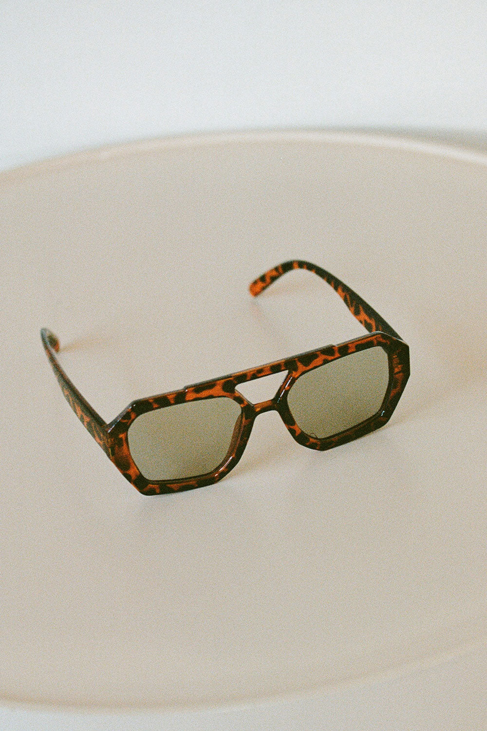 Rexha Aviator Sunglasses - Brown