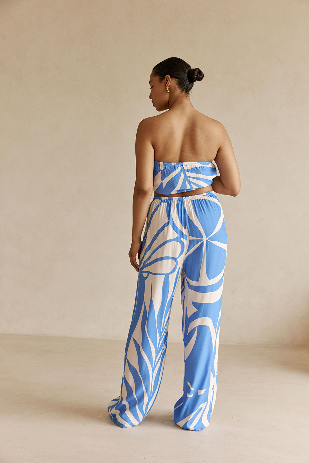 Palm Blue Print Elastic Drawstring Alma Pants