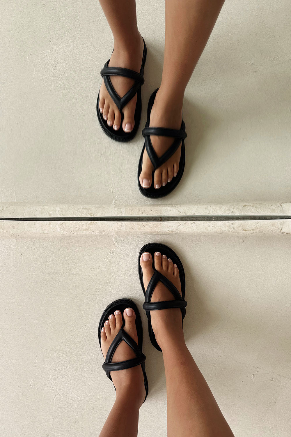 Black Vegan Leather Puffy Strap Toe Vivian Sandals