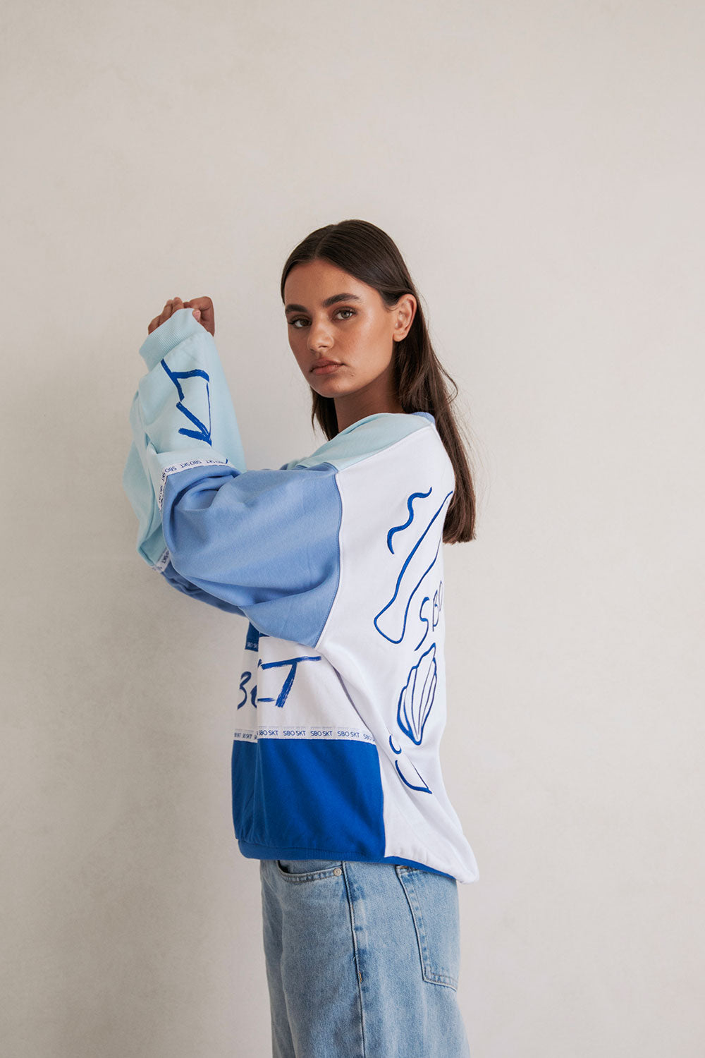 Eclipse Oversized Sweater - Blue, White