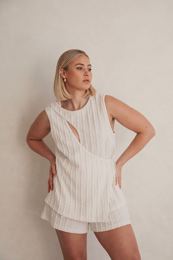 Cream High Waist Elastic Drawstring Jojo Shorts