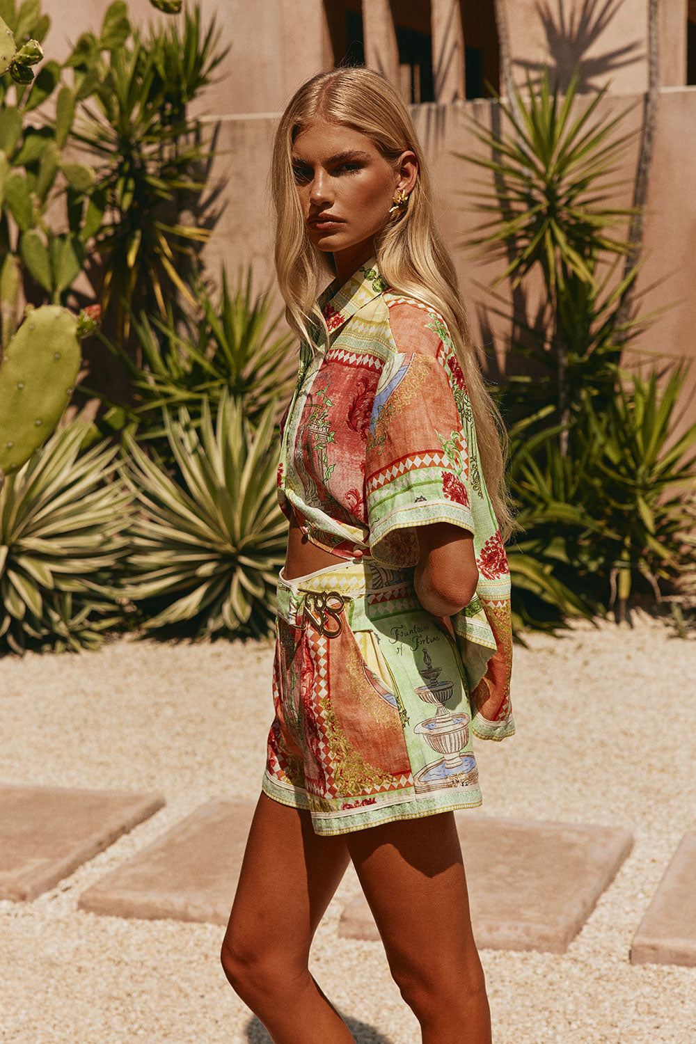 El Jardin Print Belted Estella Shorts
