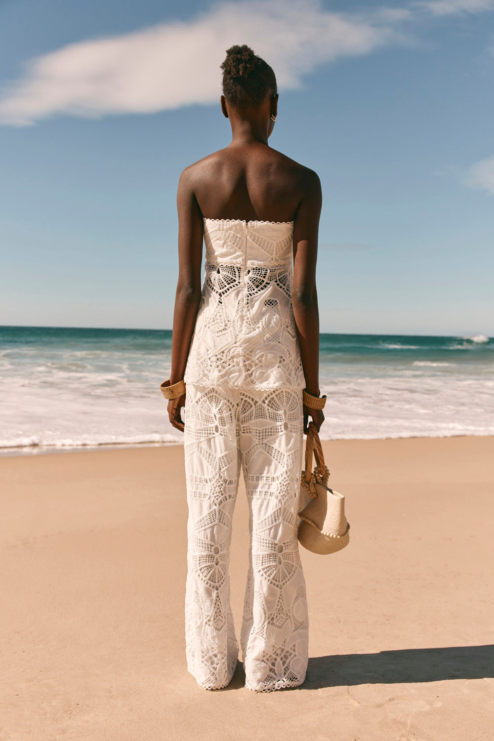 White Embroidered Cutwork Strapless Donna Top