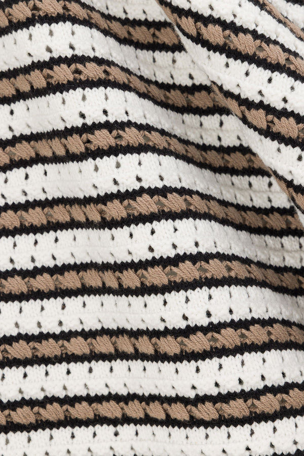 true-to-color:#ffffff