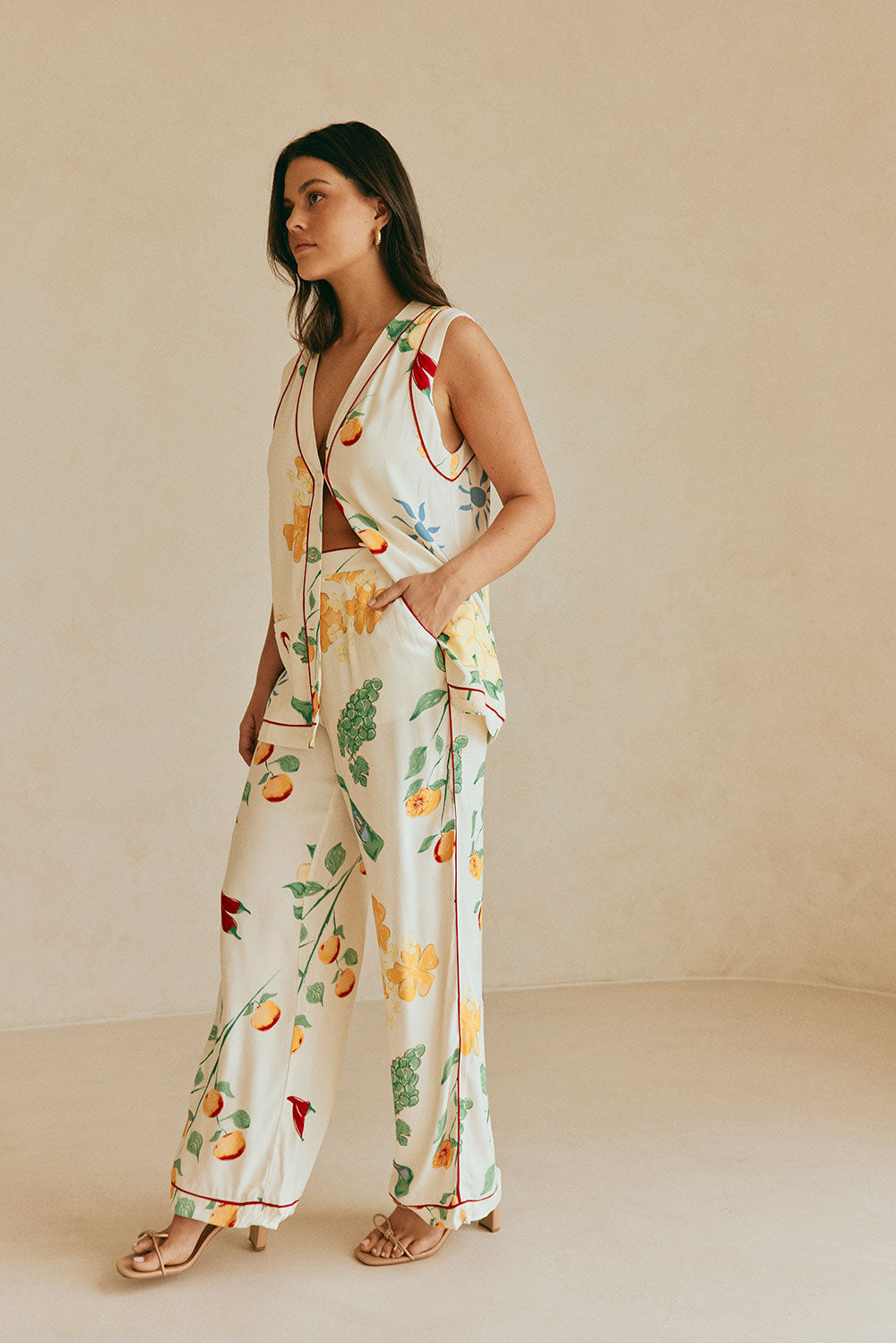 White Aesta Floral Print High Waist Izabelle Pants