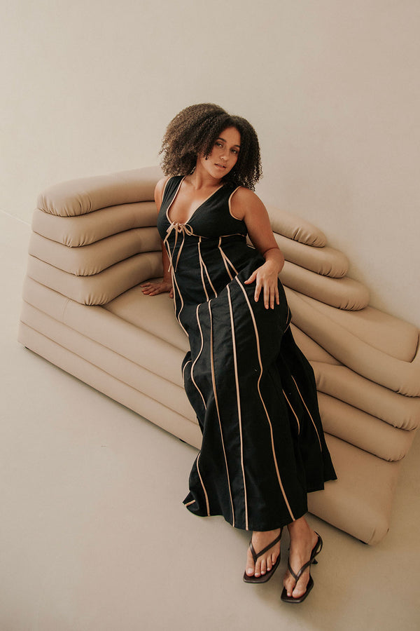 Black V Neck Tie Maxi Maylin Dress