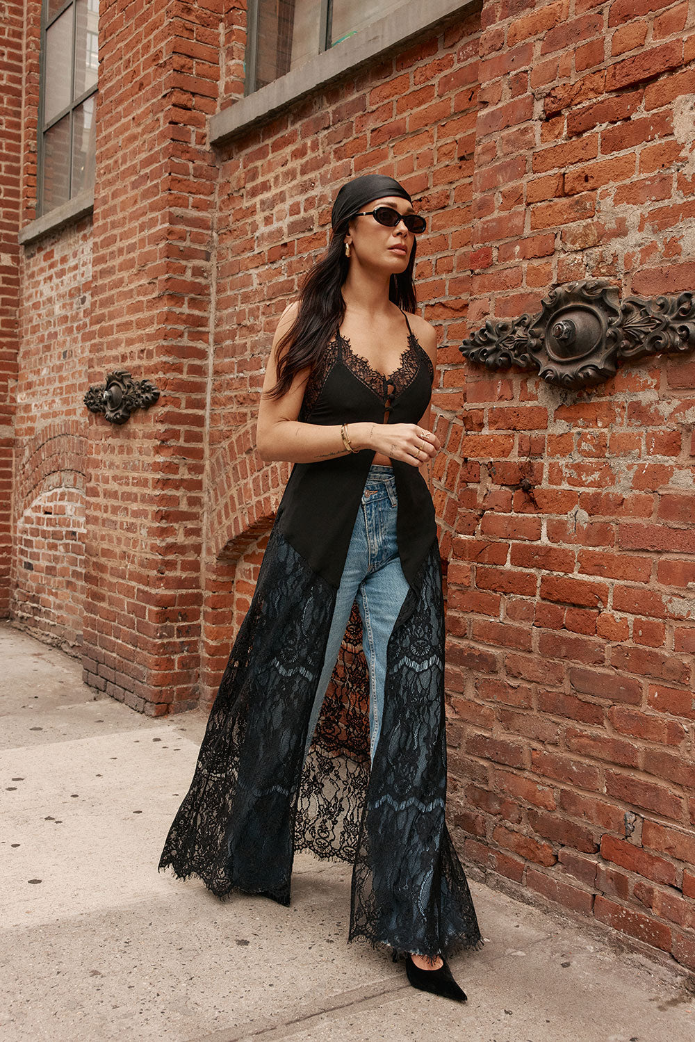 Black Lace V Neck Maxi Indah Top – SABO