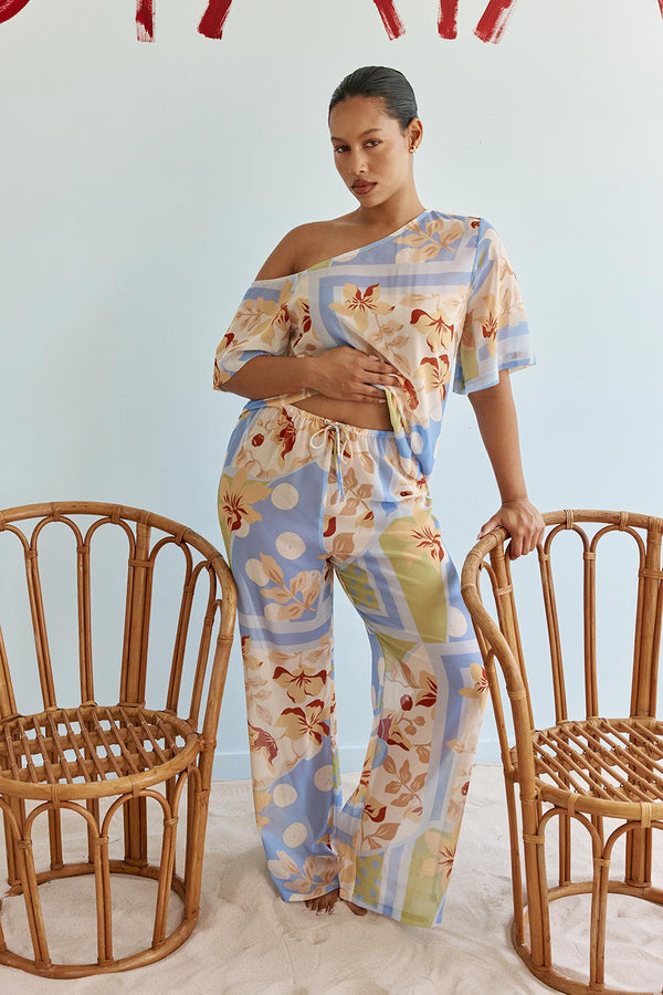 Ebony Pants - Flores Scarf