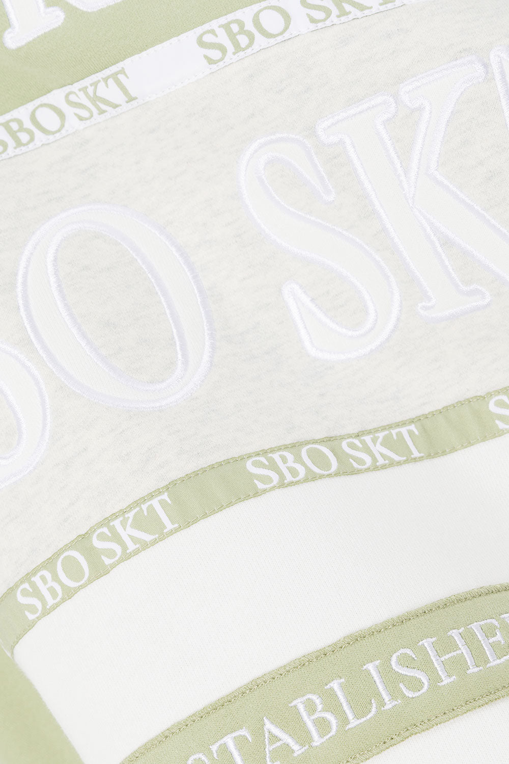 Arlon Oversized Vintager Sweater - Fleece, Green, Grey, White