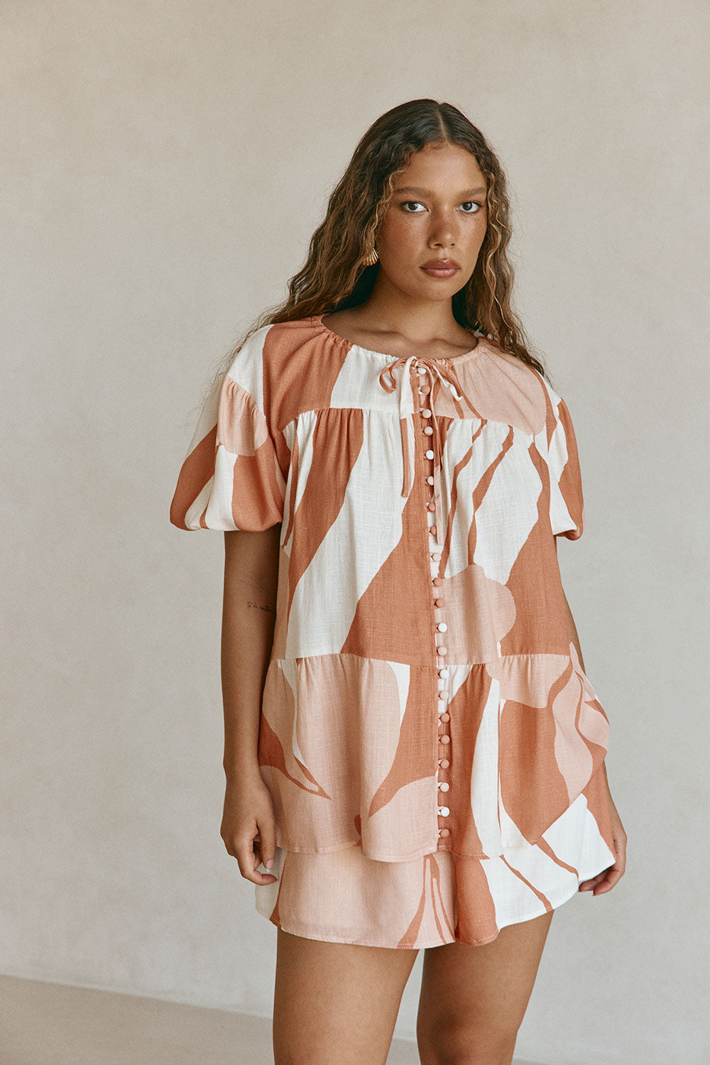 Peach Solanto Print Button Puff Sleeve Ales Top