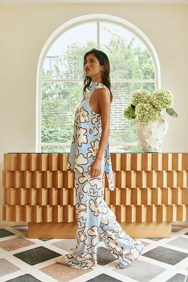 Blue Outline Floral Halter Neck Back Tie Iras Top