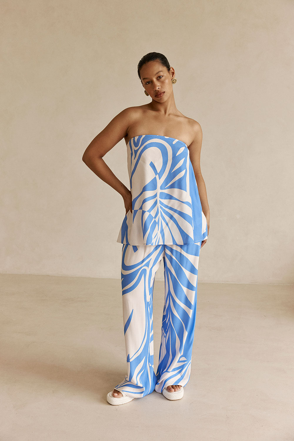 Palm Blue Print Elastic Drawstring Alma Pants