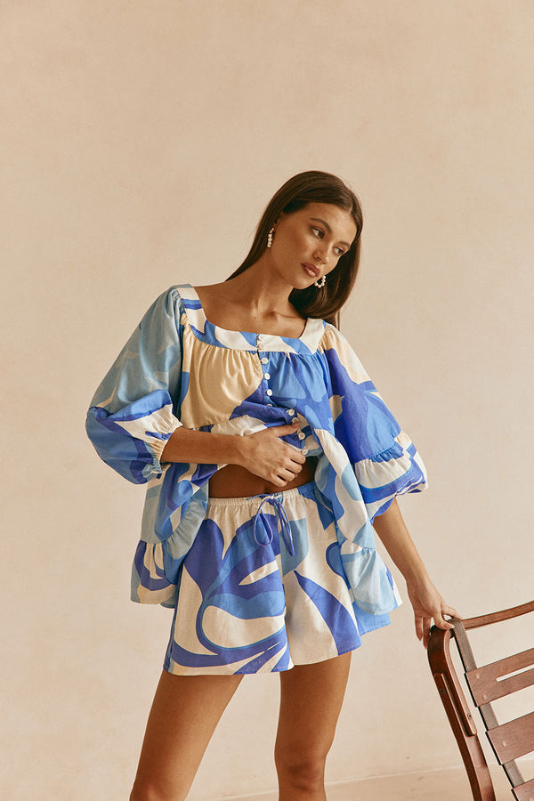 Vally Blue Print Elastic Drawstring Elara Shorts