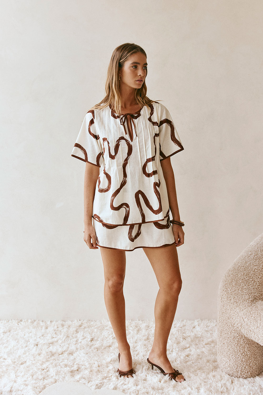 Cream Marbled Mocha Floral Pleat Front Tie Rayne Top