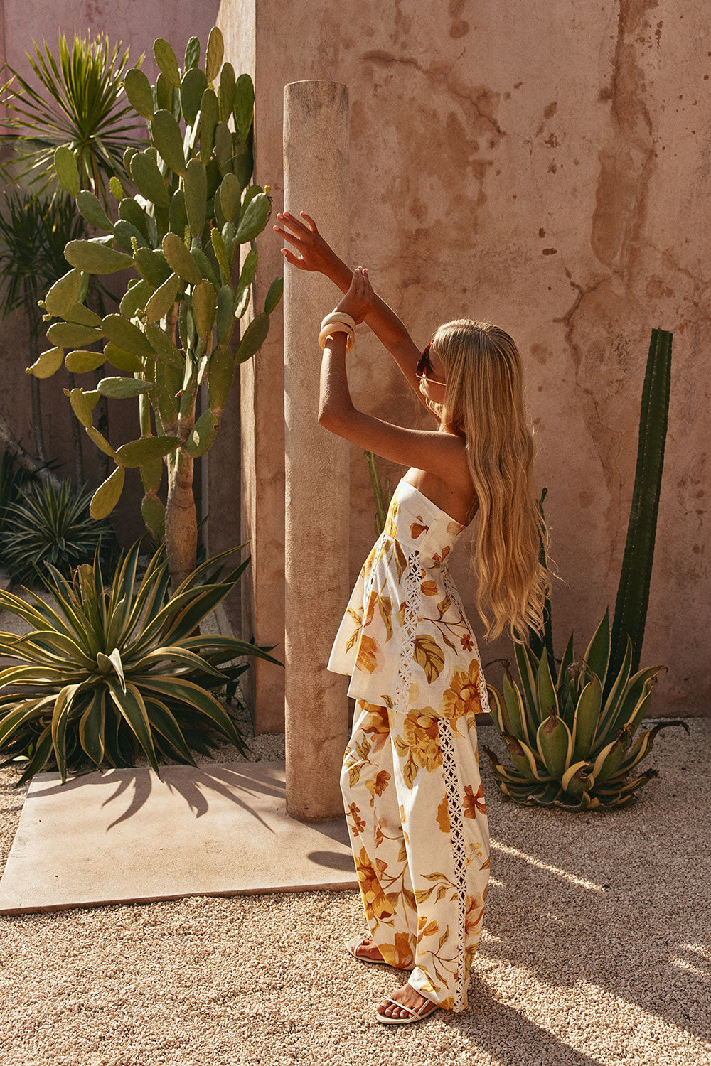 White Agalia Floral Print Wide Leg Lorde Trouser Pants