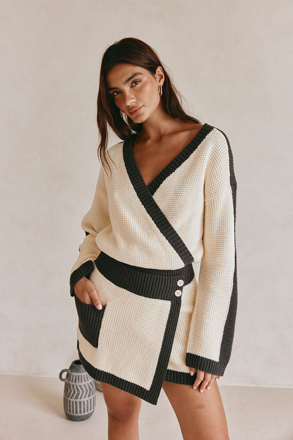 Vander Long Sleeve Mini Knit Dress - Cream, Black