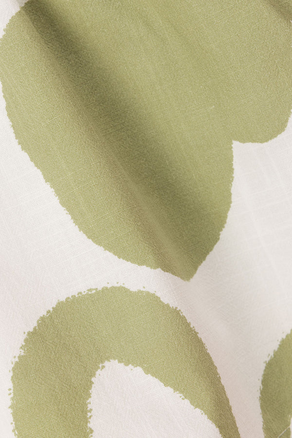 Green Paradisus Floral Print Senoa Shorts