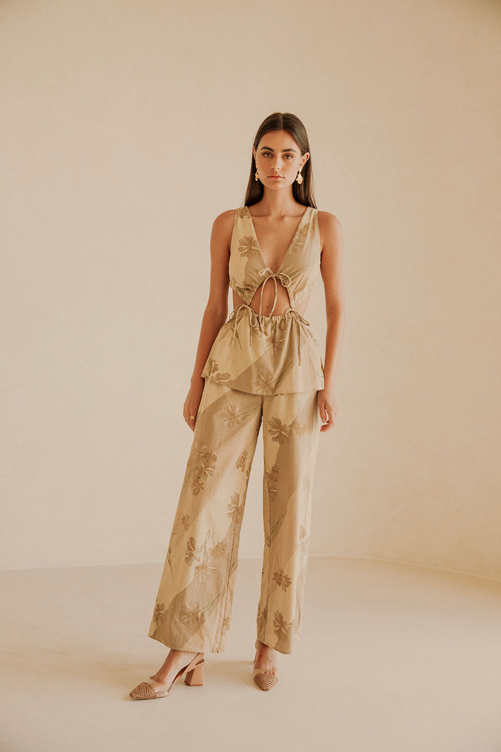  Esmae Tropical Cutout Tie Jumpsuit - Brown, Green Tawny Bloom Print