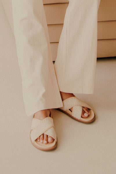 Deka Sandals - Cream