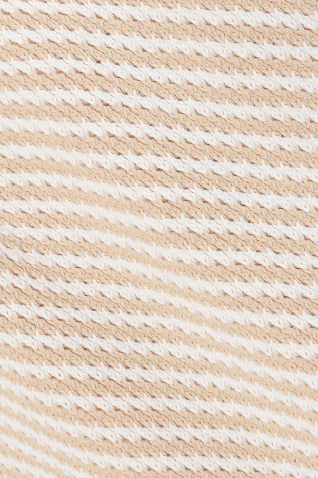 true-to-color:#ffffff