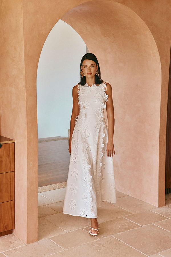 Araminta Embroidered Maxi Dress - Stella Marina - White