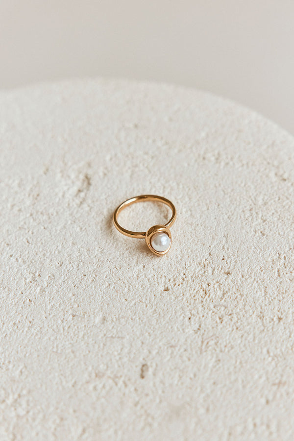 Gold Toned Fresh Water Neela Pearl Ring