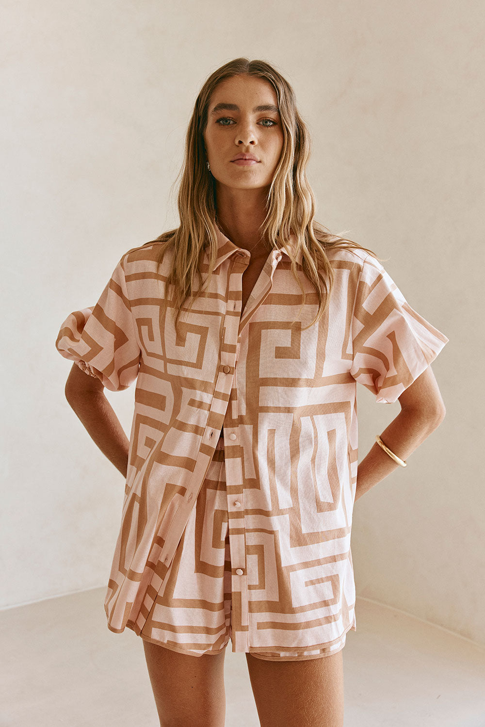 Pink Hellenic Maze Short-Sleeve Button-Up Collared Kira Top