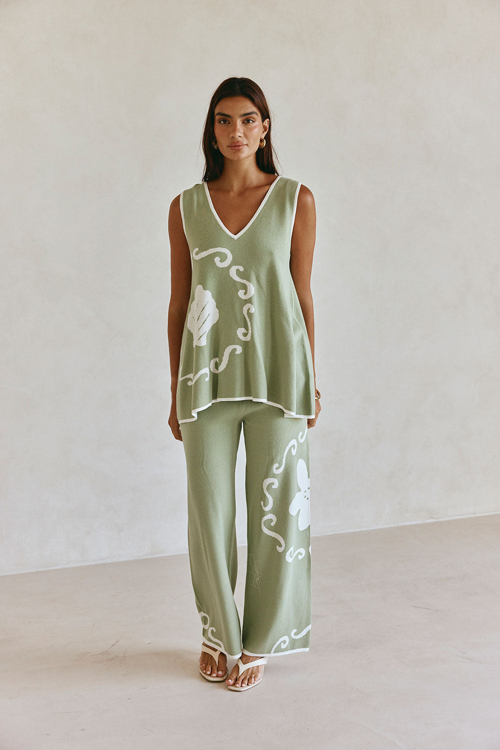 Green Ocean Relic Print Knit V Neck Malani Top