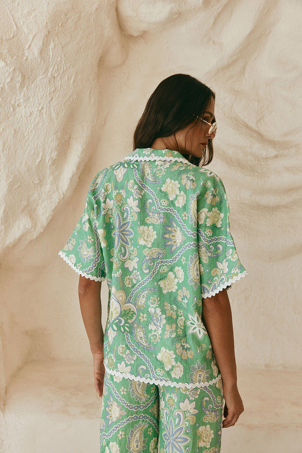 Green Floral Keritage print Button Up Kelia Shirt