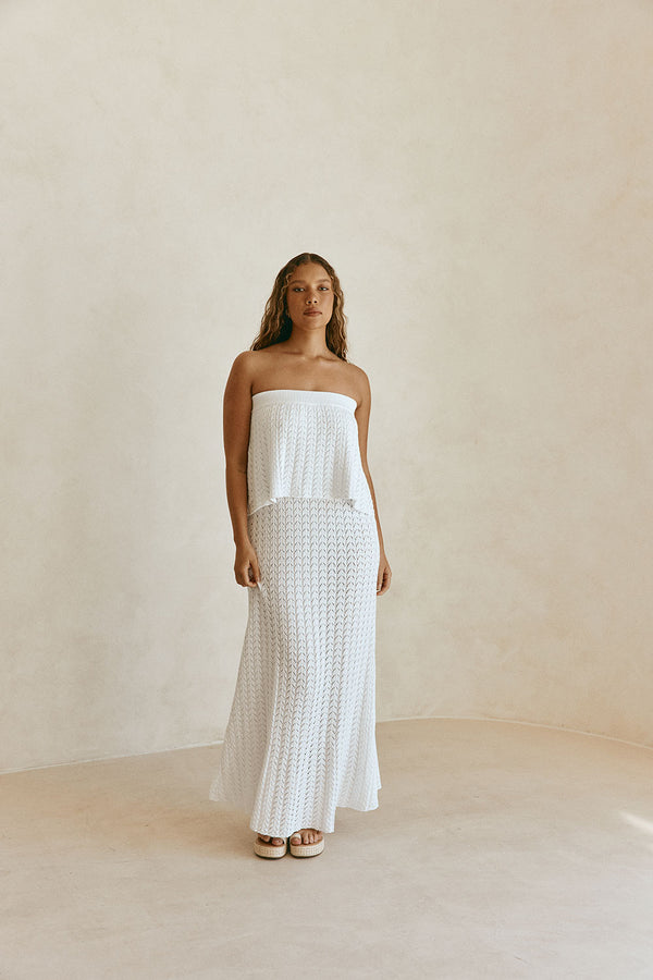 White Vintage Crochet Knit Strapless Maxi Maria Dress