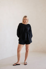 Akel Shorts - Black