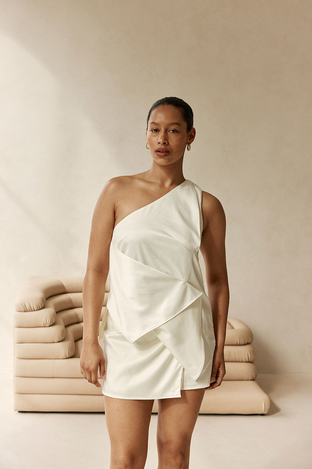 Off White Suiting One Shoulder Folded Dusk Top