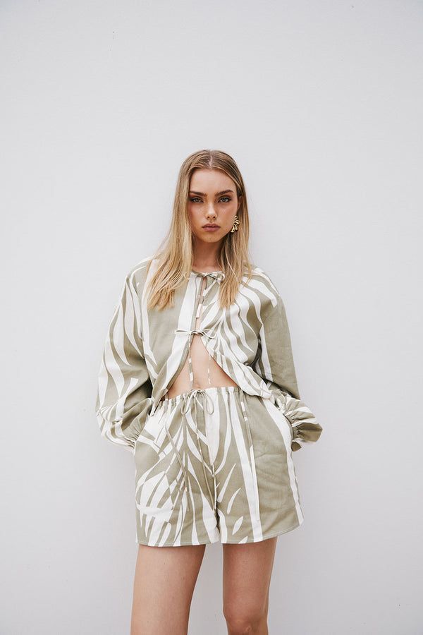 Palm Green Long Sleeve Front Tie Berkley Dress