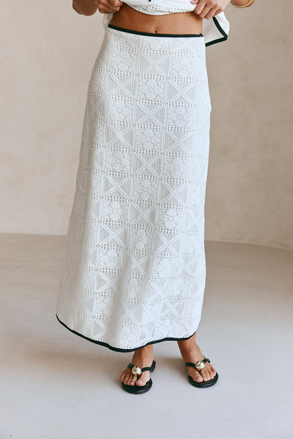 White Crochet High Waist A Line Maxi Aluna Skirt