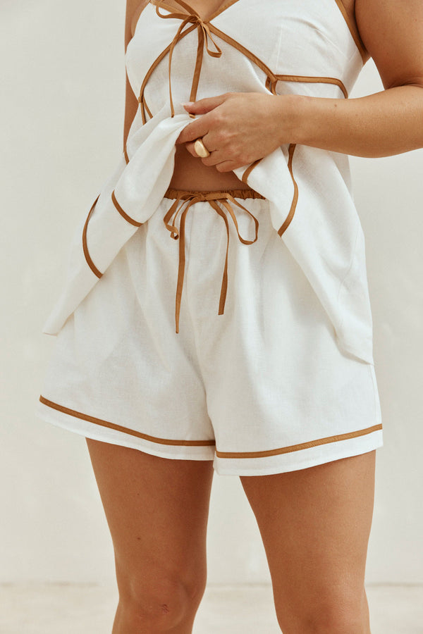 White Linen-Cotton Elastic Drawstring Jayne Shorts