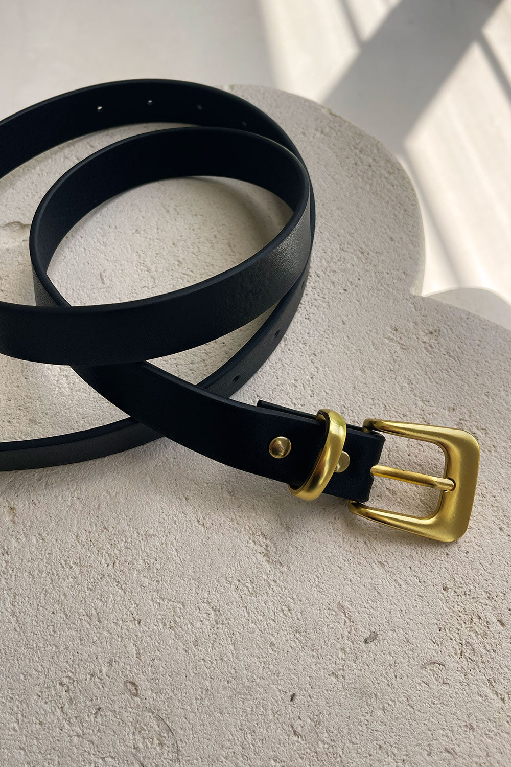 Black Buckle Thin Style Kalani Belt