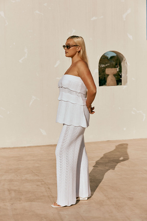 White Wave Knit Strapless Panel Kama Top