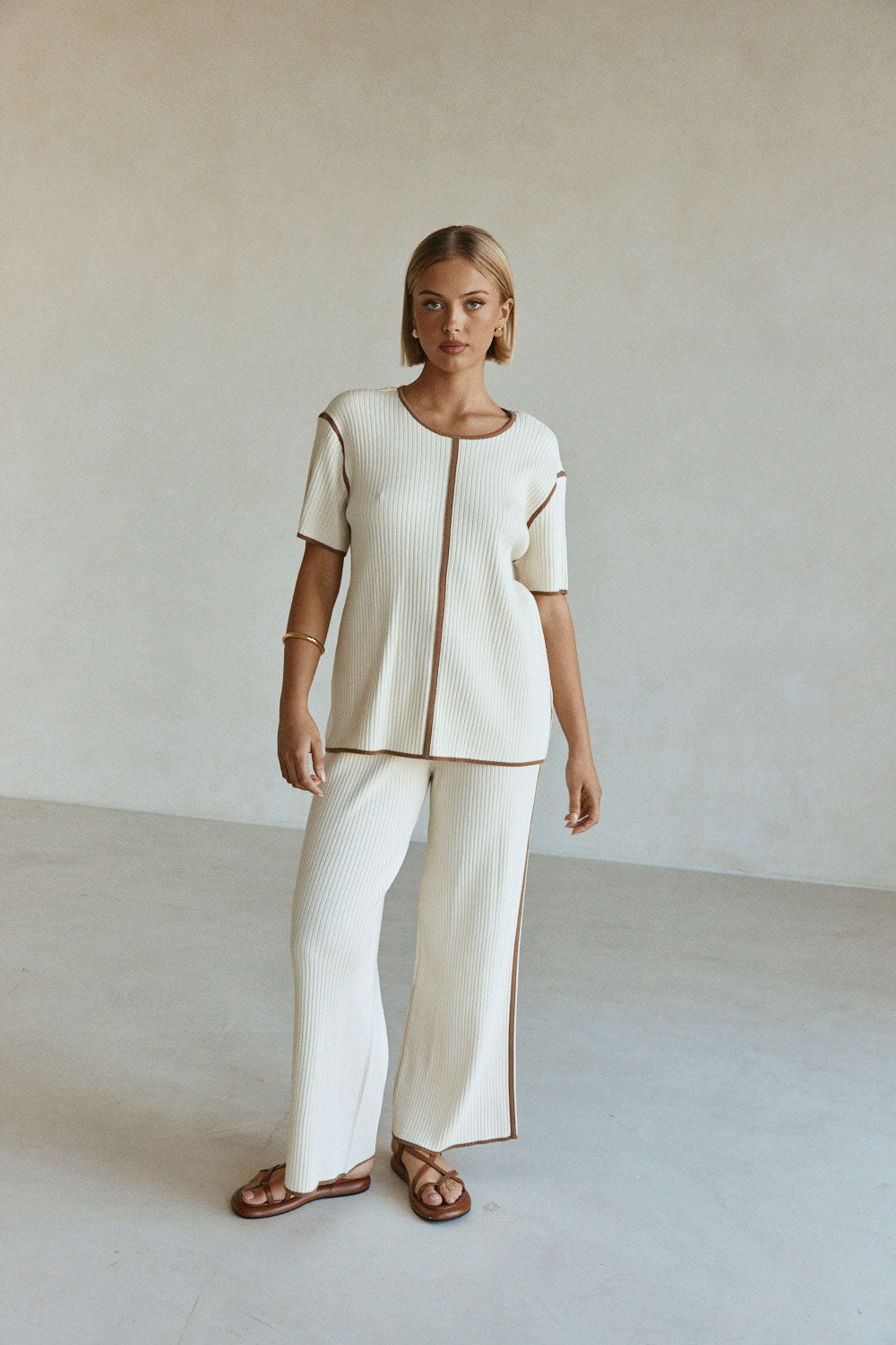 Off White Ribbed Boxy Short Sleeve Cinna Top