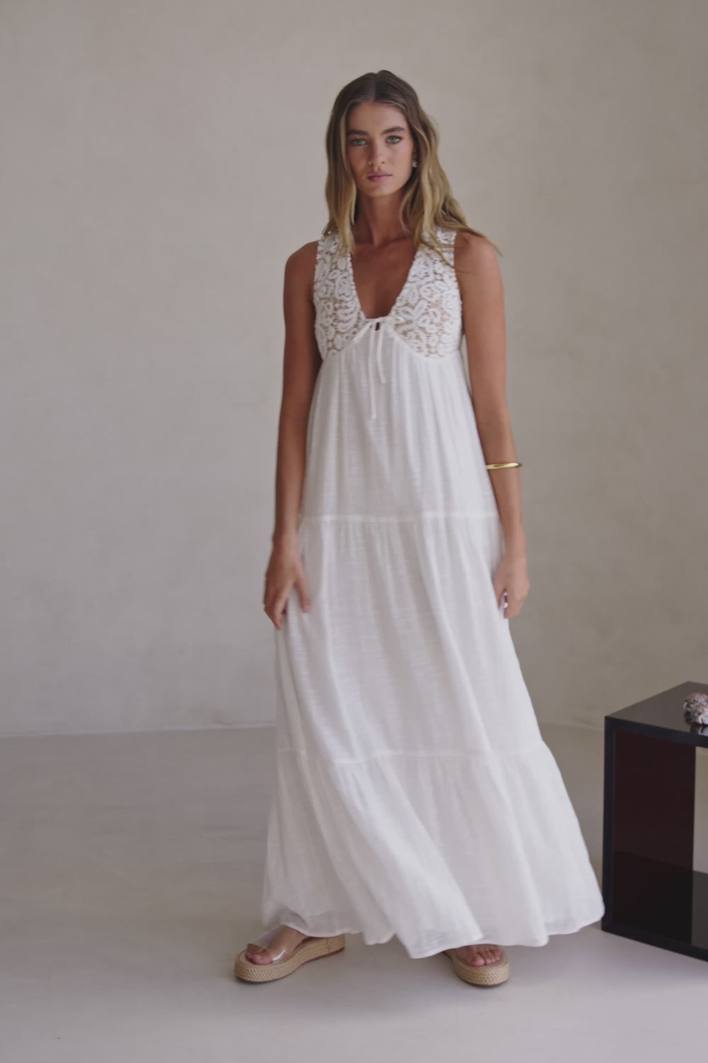 Bridal White Lace Pocket Maxi Amia Dress