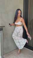 Video, Aleksia Skirt