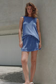 Video, Como Skirt