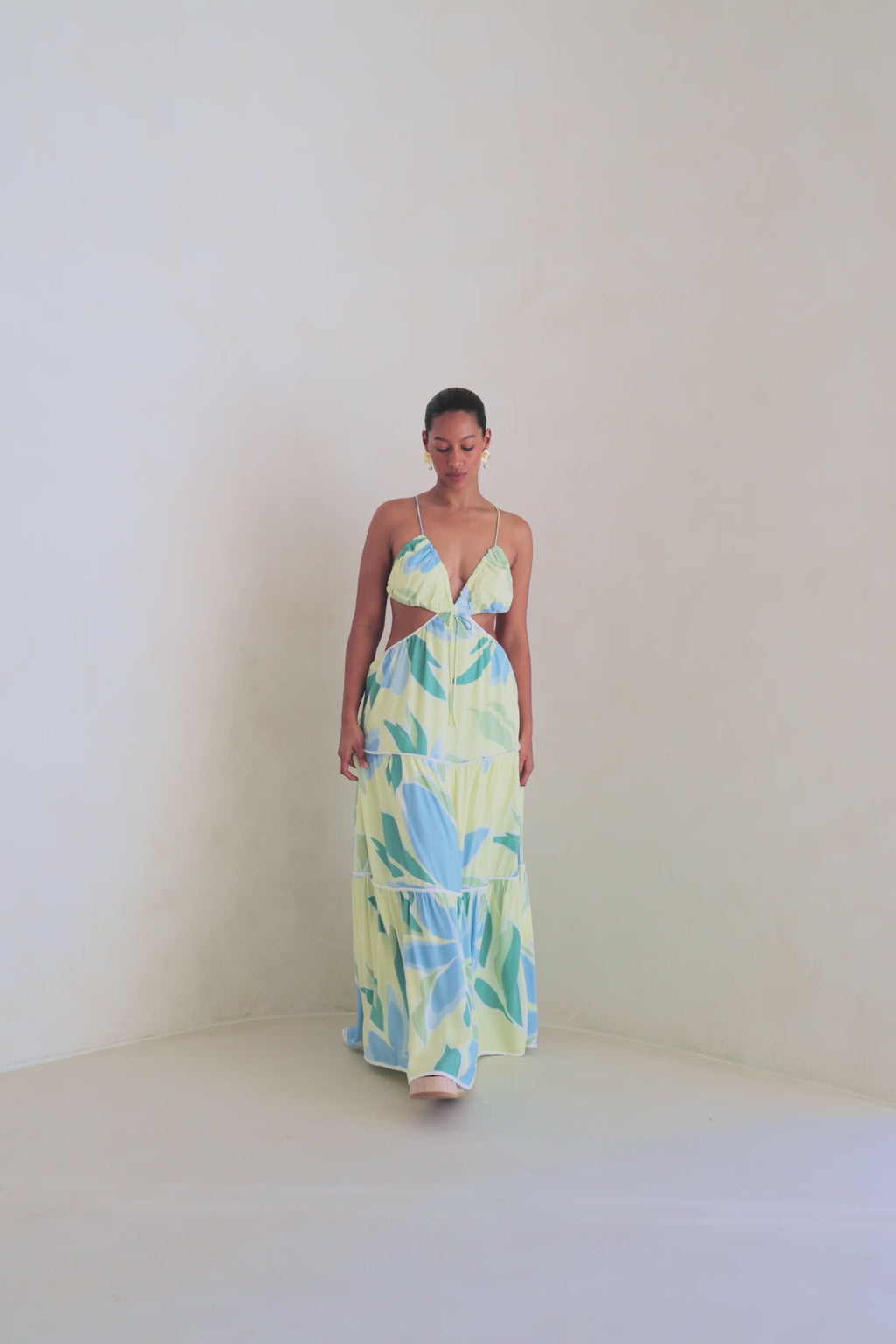 Backless Cutout Maxi Lotte Dress - Blue Green White